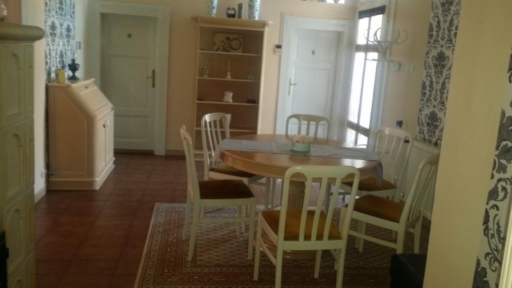 Horvath Apartmanhaz Kaposvár エクステリア 写真