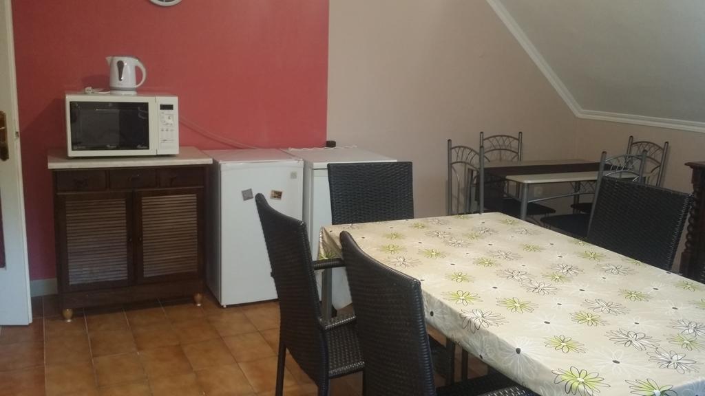 Horvath Apartmanhaz Kaposvár エクステリア 写真